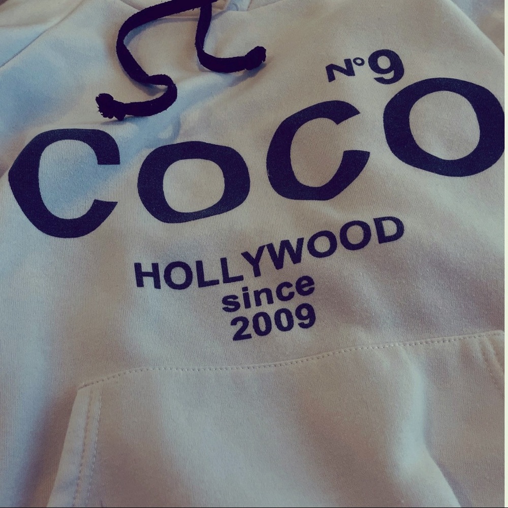 Coco White Vintage Pullover Sweater